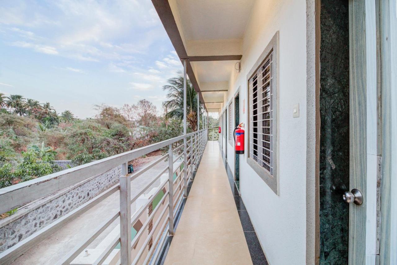 Capital O 71872 Sahyadri Cottage Alībāg Exterior foto